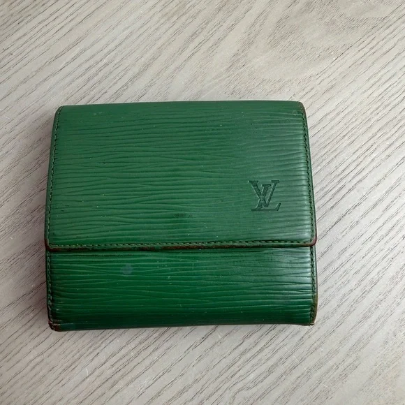Louis Vuitton Epi Green Elise double side Wallet *Authentic*