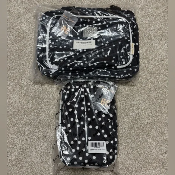 NWT Bang & Carson Hanging Toiletry Bag and Bag and Carry Jewelry Case