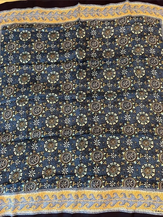 Italian silk scarf NWOT