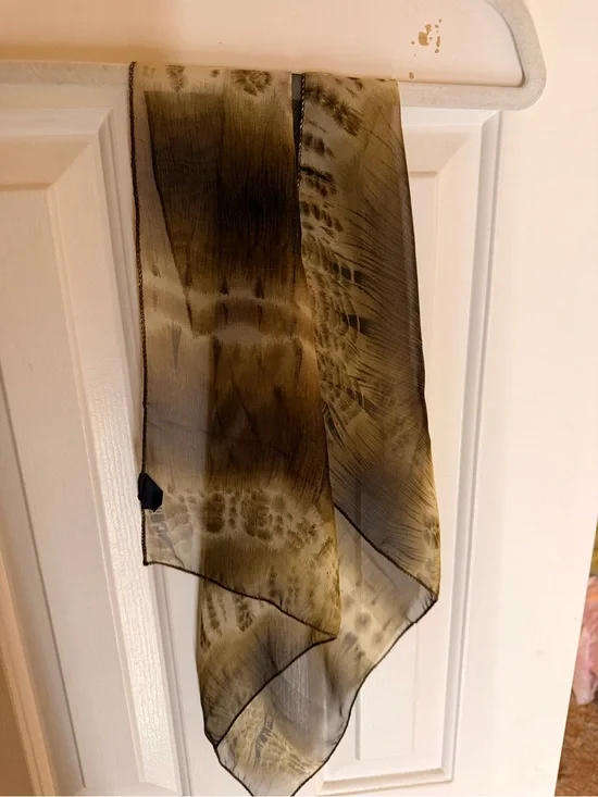 lightweight silk feel scarf