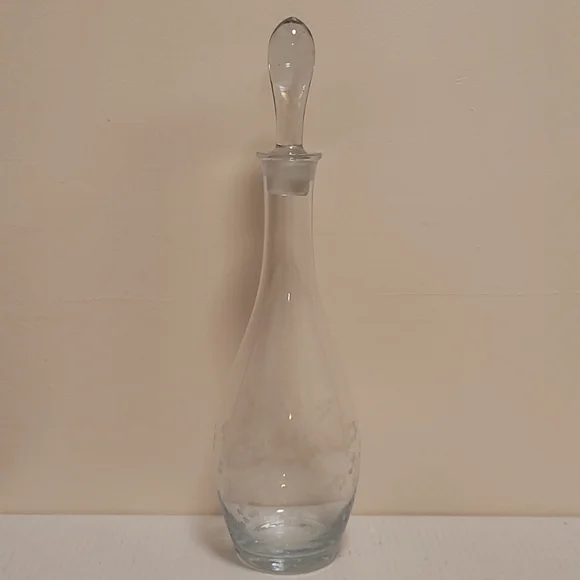 Vintage Etched Floral Teardrop Decanter with Stopper