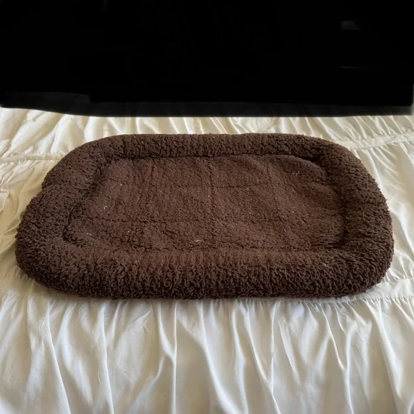 Fur Dog Crate Mat, 24” L X 14” W X 3.25” H, Brown