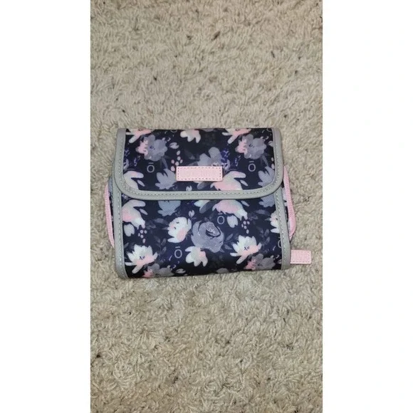 Doterra Travel Cosmetic Organizer Floral Print Essential Oil‎ Case