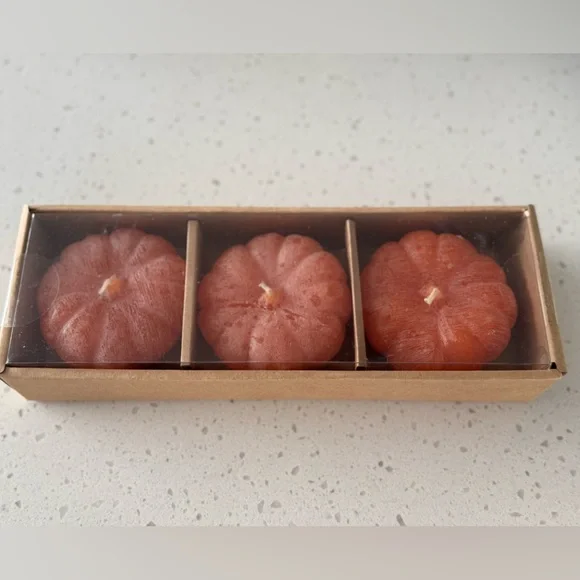 New! Crate&Barrel Pumpkin-Shaped Candles Set of 3