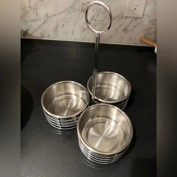 crate & barrel bowl set