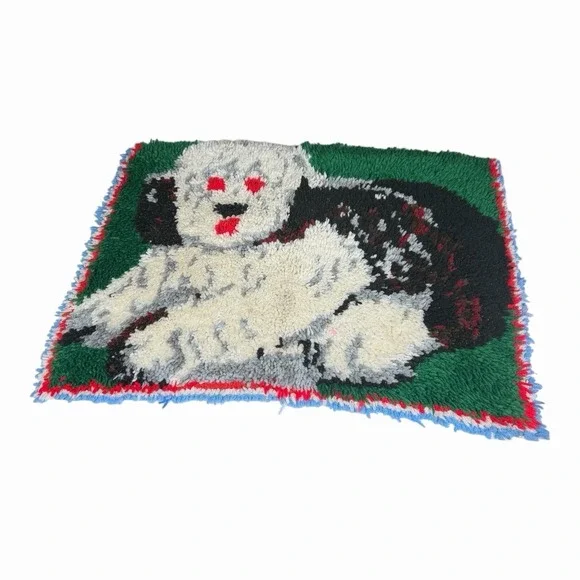 Vintage Latch Hook Rug Old English Sheep Dog R851 Completed 20