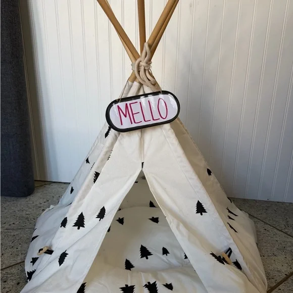 Kids Teepee Tent - Black and White