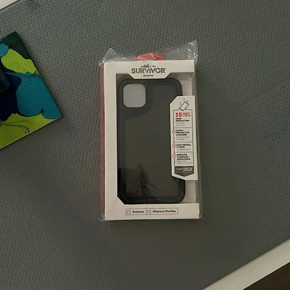 📲Survivor Case cell phone cover Griffin for IPhone 11 plus📲