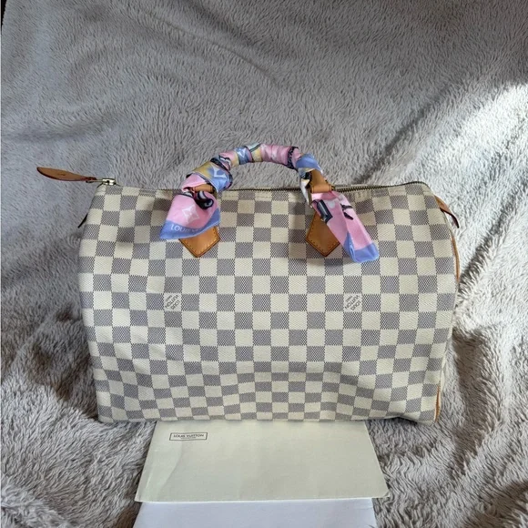 Louis Vuitton Damier Azur Speedy 35