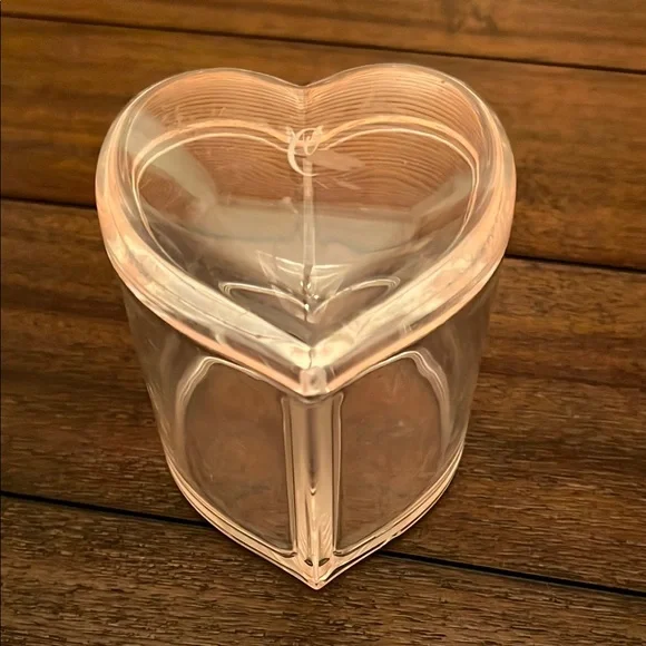 Caboodles Clear Plastic Heart Shaped Container