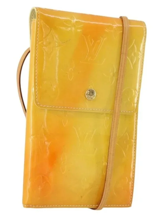 LOUIS VUITTON Monogram Vernis Walker Wallet Lime Yellow M91074 LV Auth BA10750