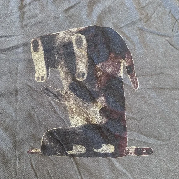 Gray/green Jon Klassen dog shirt