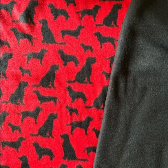 Red Dog Double Fleece Blanket Made with 31”x36”