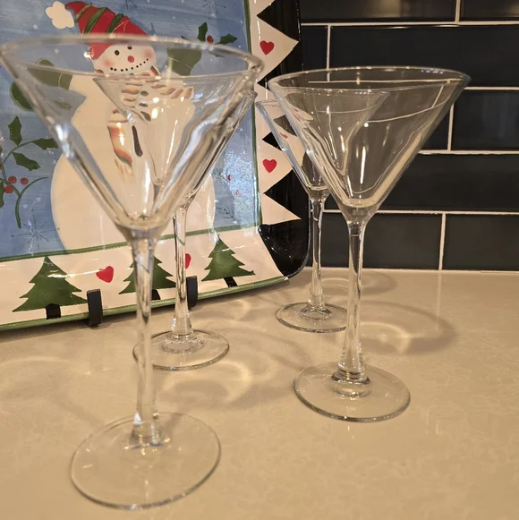 Crate&Barrel Clear Glass Martini Set