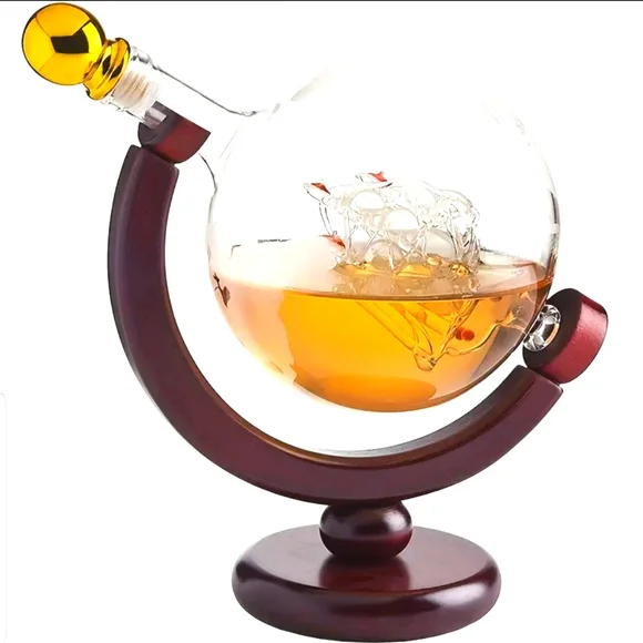- Globe Wine Decanter