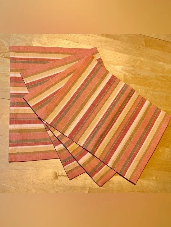 NWT Crate&Barrel cotton woven placemats