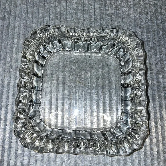 Vintage Depression Square Sawtooth Edges Trinket Ashtray Dish Glass‎