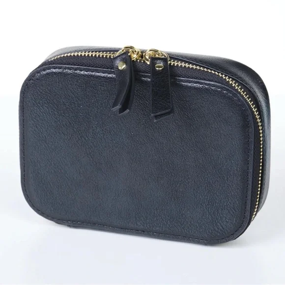 Make up bag or Essential Oil Case