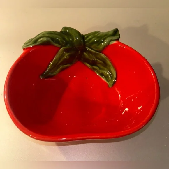 Crate & Barrel Tomato dish. 6 1/8” x 5”