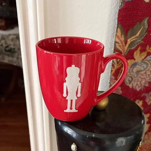 NWT! Set of 4 Crate & Barrel Nutcracker Mugs