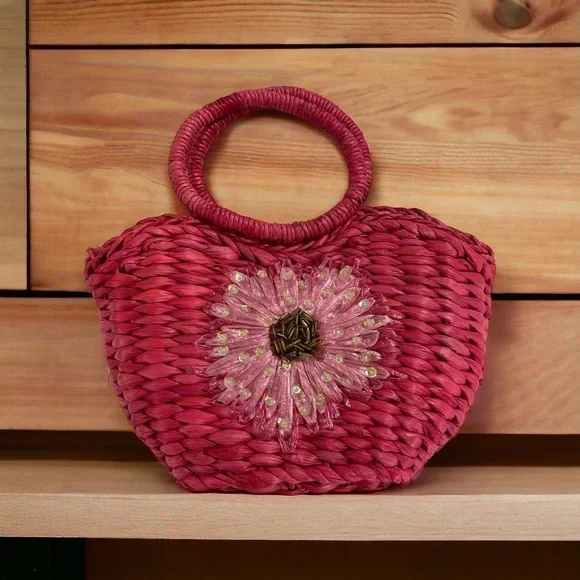 Small straw handbag / purse / mini bag. Woven from natural wheat straw