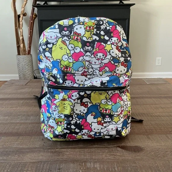 Sanrio Hello Kitty & Friends All Over 16