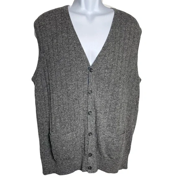 Joseph A. Bank Wool & Silk Sweater Vest Size XL 22” across chest Gray