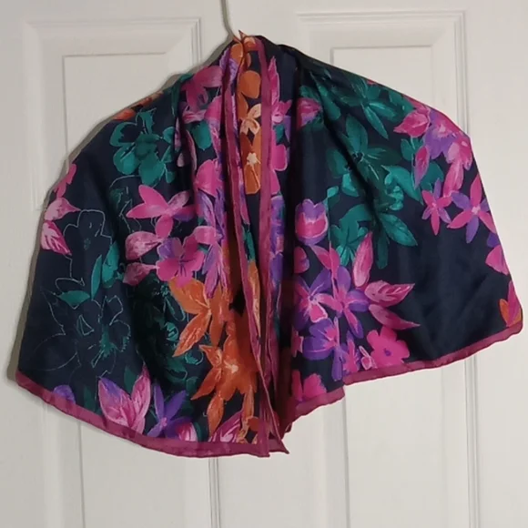 Floral silk scarf 36