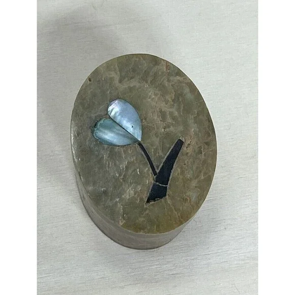 Vintage Soapstone Oval Blue Abalone & Onyx Tulip Inlay Keepsake Box Blue