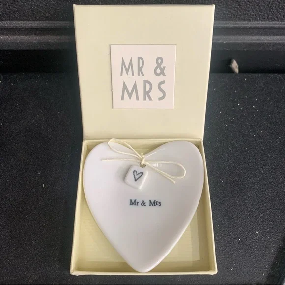 Crate & Barrel Mr. & Mrs. Ceramic Heart Shaped Jewelry Trinket Tray Brand New
