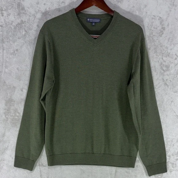 Hart Schaffner Marx Forest Green Men's Merino Wool V-Neck Sweater Size M