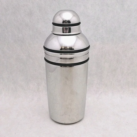 VTG Oneida 16 oz Mirrored Stainless Steel 3 Piece Cocktail Shaker w Black Trim