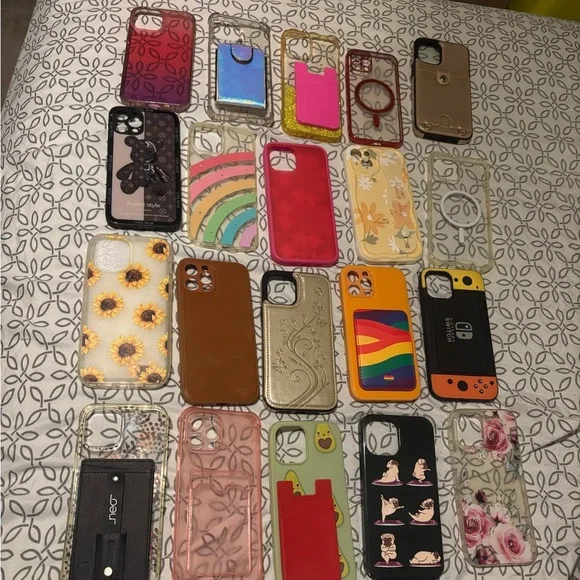 Vibrant iPhone Covers with Floral and Glitter Designs