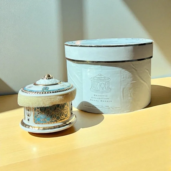 Vintage Lenox Majestic Royal Marble Trinket‎ Box White Blue Handcrafted 2