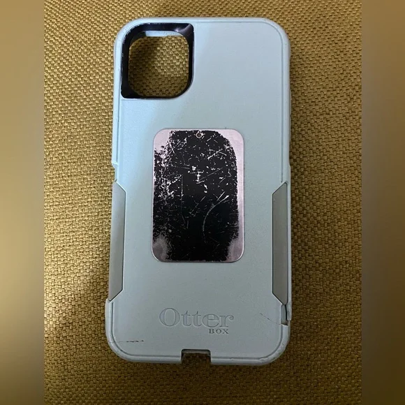 Slightly damaged otter box symmetry case iPhone 11