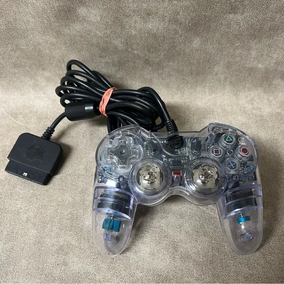 PSI/PS2 Pelican Chameleon Wired Controller