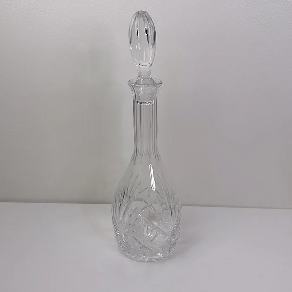 Clear Cut Glass Decanter with Stopper 15 inchesTall