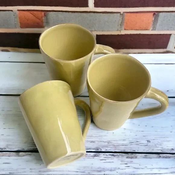 Crate&Barrel Marin Green Coffee Cup Mug Set of 3