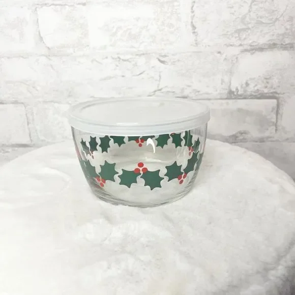Crate&Barrel Christmas Holly Leaf Glass Bowl with Lid 16.5 oz