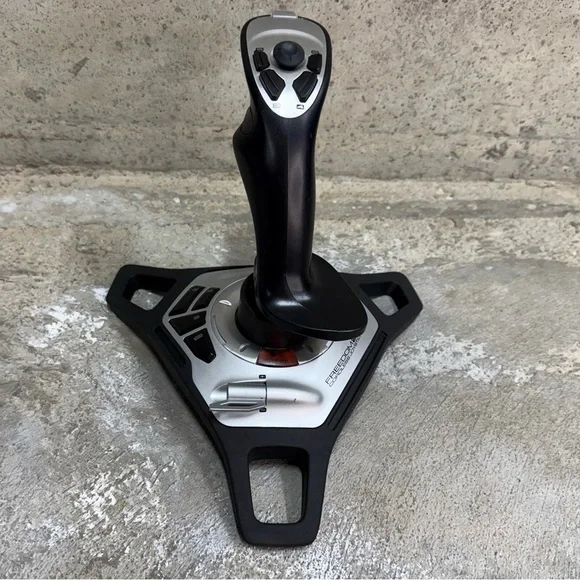 Logitech WingMan Freedom Cordless Joystick Flight Simulator 2000 PC Gaming