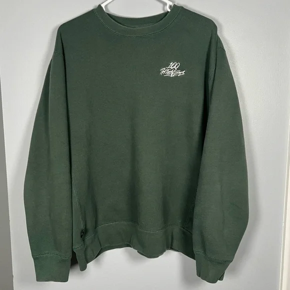 100 Thieves crew neck long sleeve