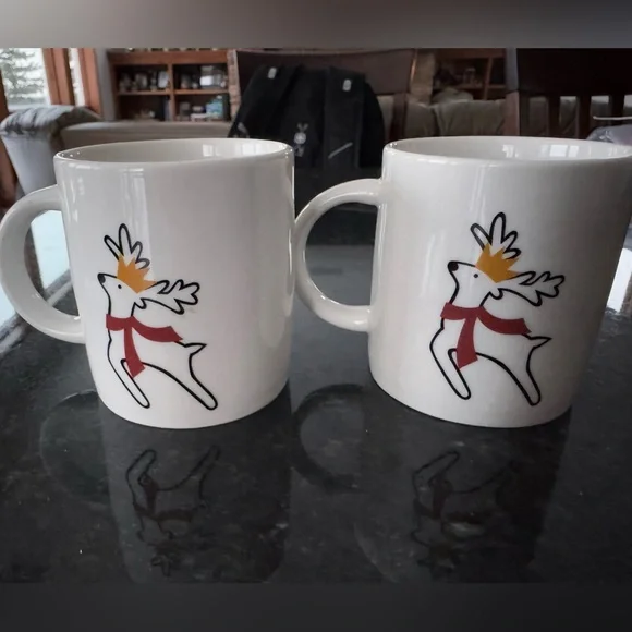 New Crate & Barrel 6-oz. Arctic Friend Reindeer Mini Christmas Mugs