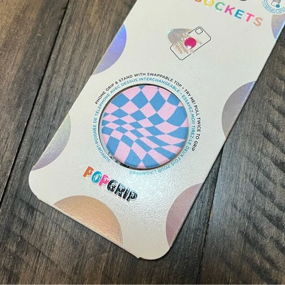 Popsockets | Wavy Checker Pattern Phone Socket Holder