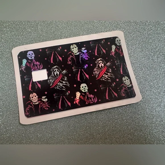 Horror-Themed Credit Card Skin