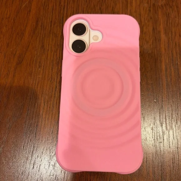 ONN NWT Pink iPhone 17 MagSafe Compatible Bumper Phone Case