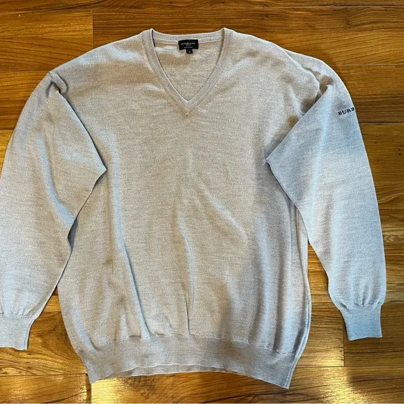 Burberry Light Gray V-Neck Men's Sweater