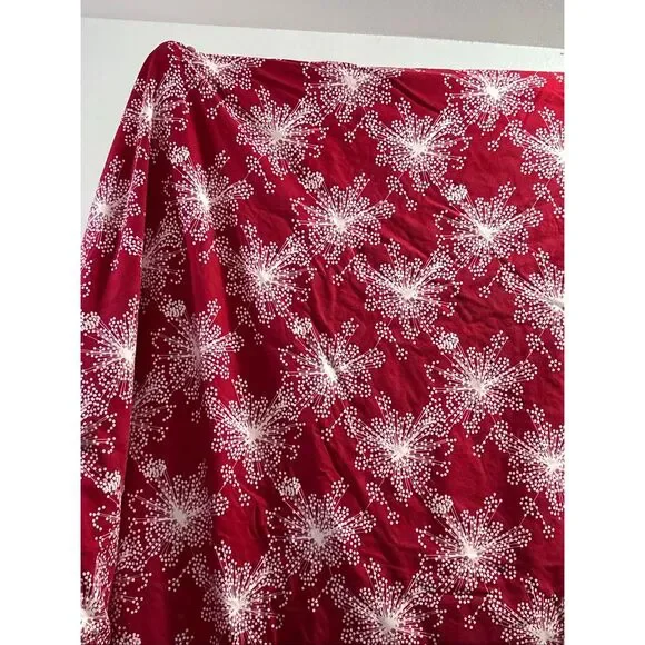 CRATE & BARREL Red Snowburst Flannel Duvet Cover + Pillow Sham Set : - KING