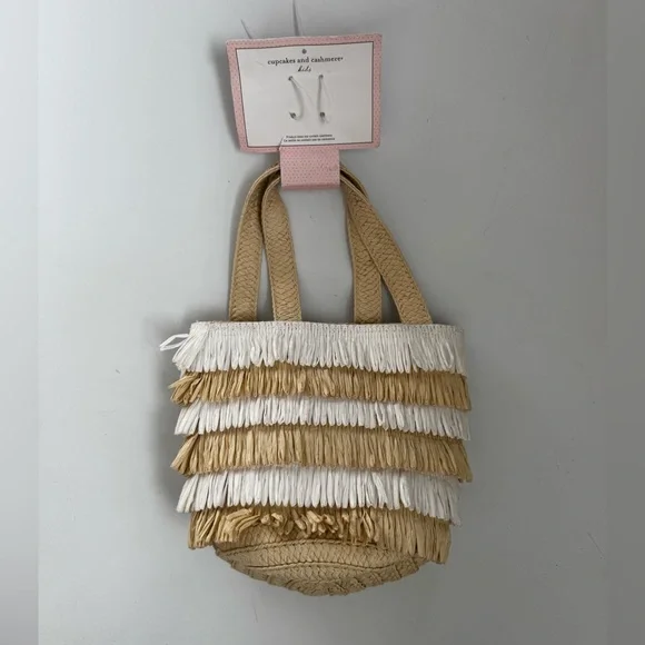 NWT cupcakes & cashmere Natural and White Layered Fringe Straw Tote 6”H x 9”W