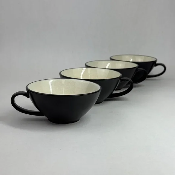 Crate & Barrel Kathleen Wills Kita Flat Cups Matte Black Cream Set of 4 Japan
