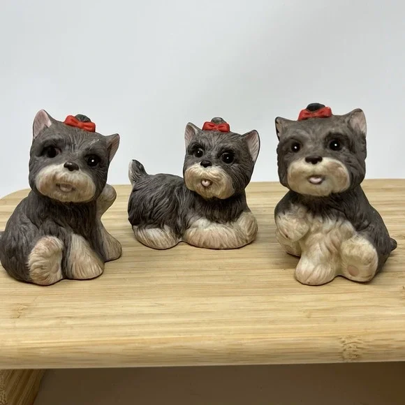 3 Homco Porcelain Terriers Dog‎ figurines #1475 Vintage 1970's Red Bow Puppy